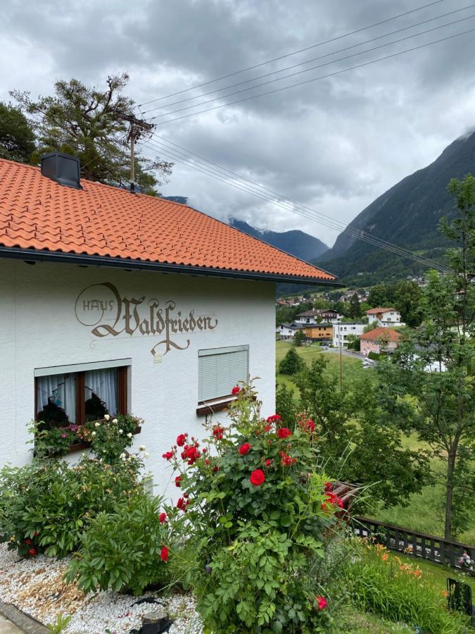 Апартаменты Haus Waldfrieden Заутенс Экстерьер фото